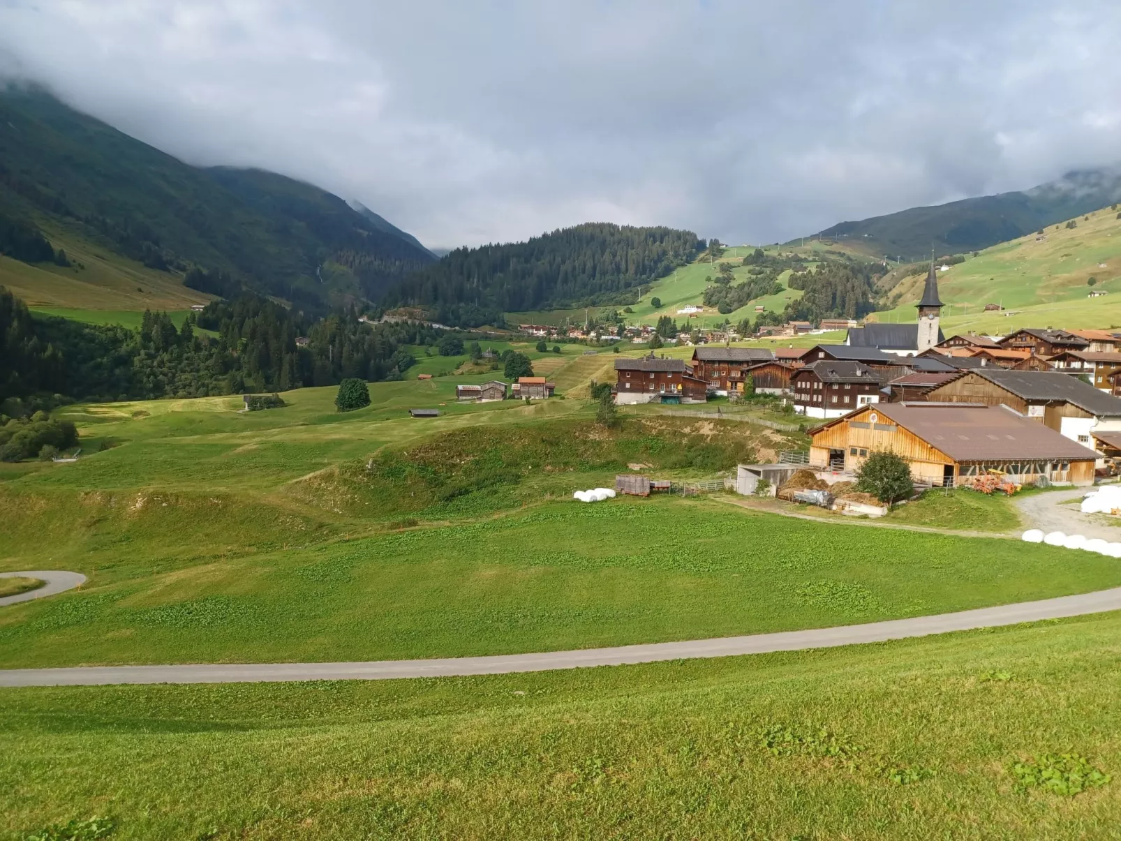 Tgèsa Plaun Pazzola R Loretz, (Rueras/Sedrun).
