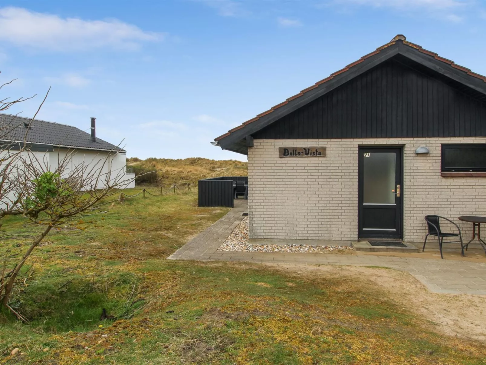 "Sophine" - 50m from the sea - Buiten