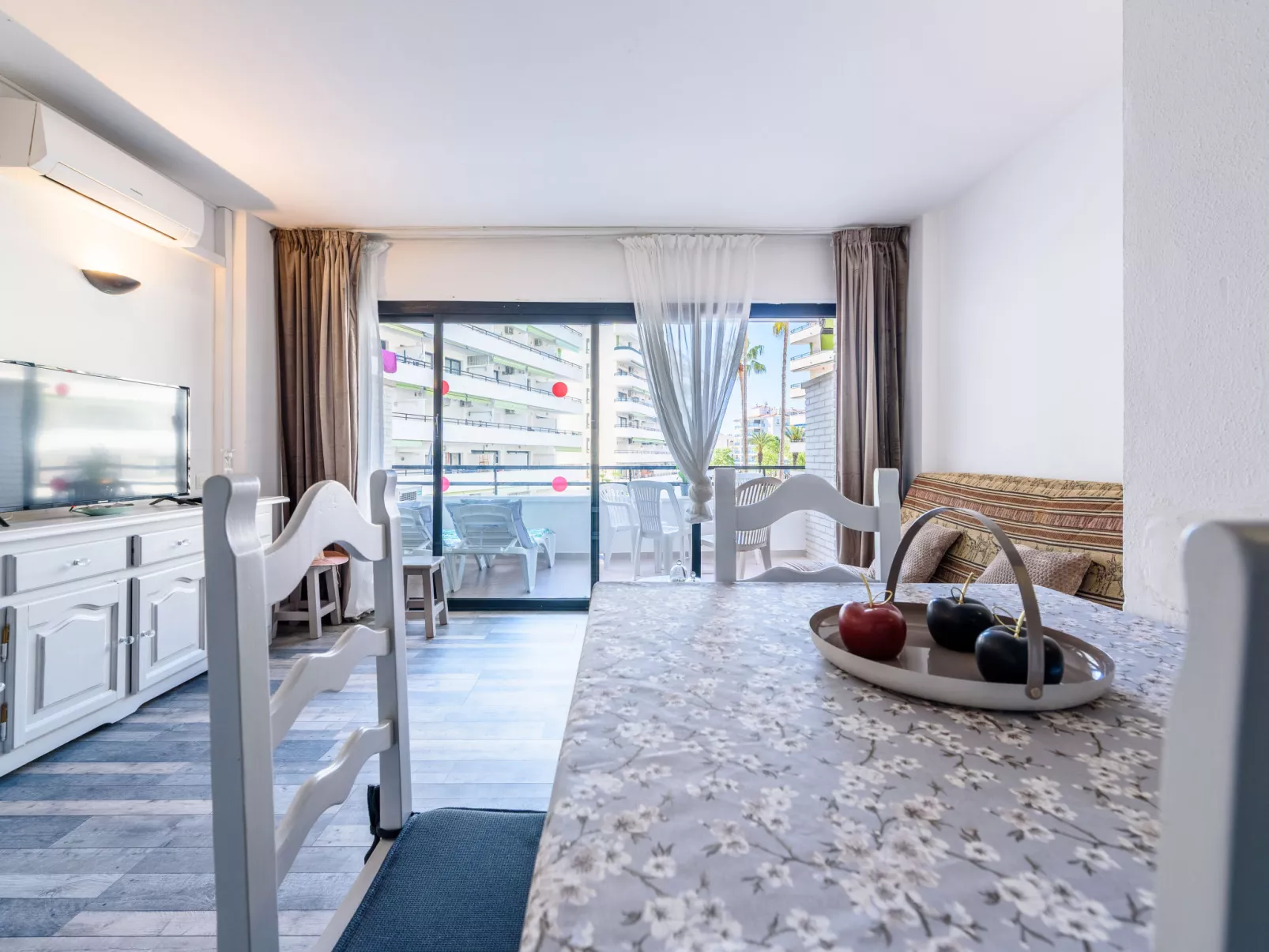 Riviera Park J 22