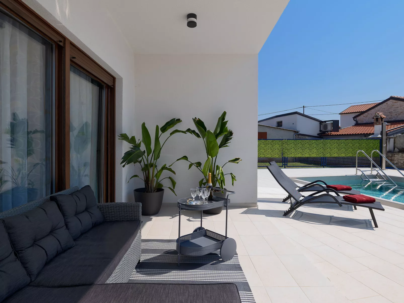 House Bronzin - Buiten