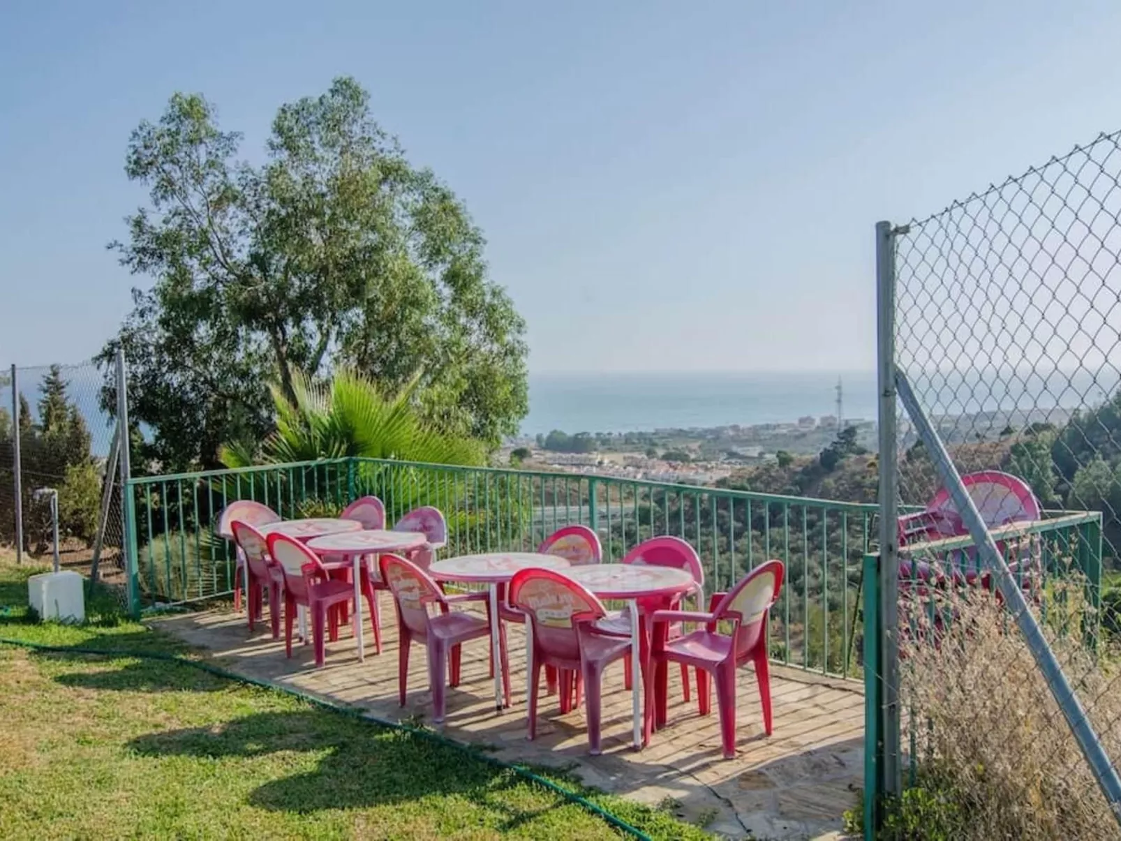 "Córdoba" mit Gemeinschaftspool und fantastischer Aussicht in einem andalusisch