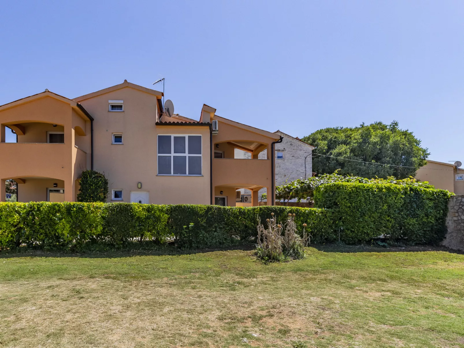 Villa Petroro
