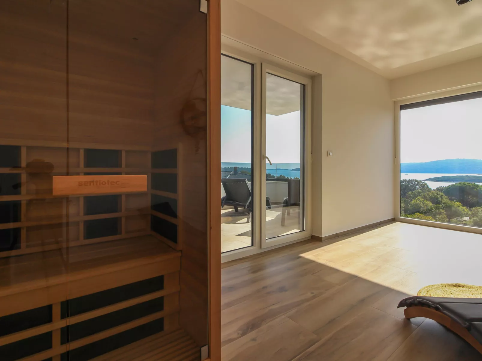 Villa PERGOSA WITH SEA VIEW AND SAUNA