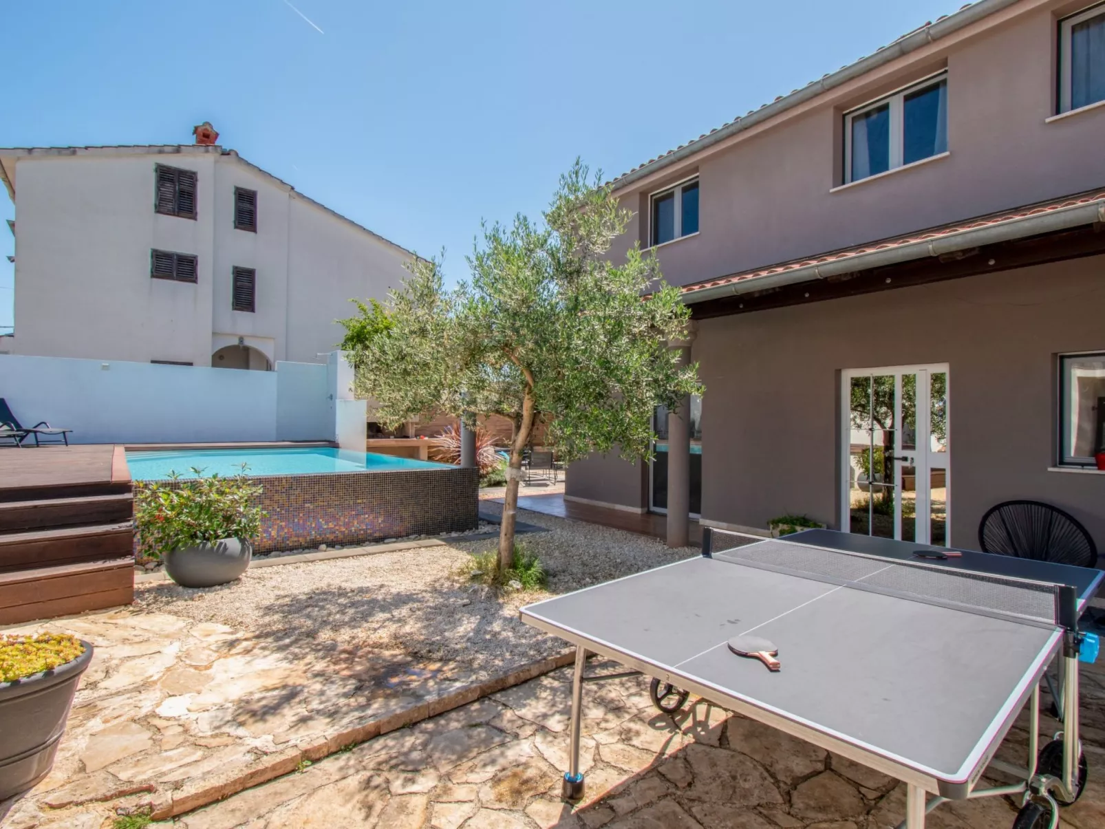 Villa Above