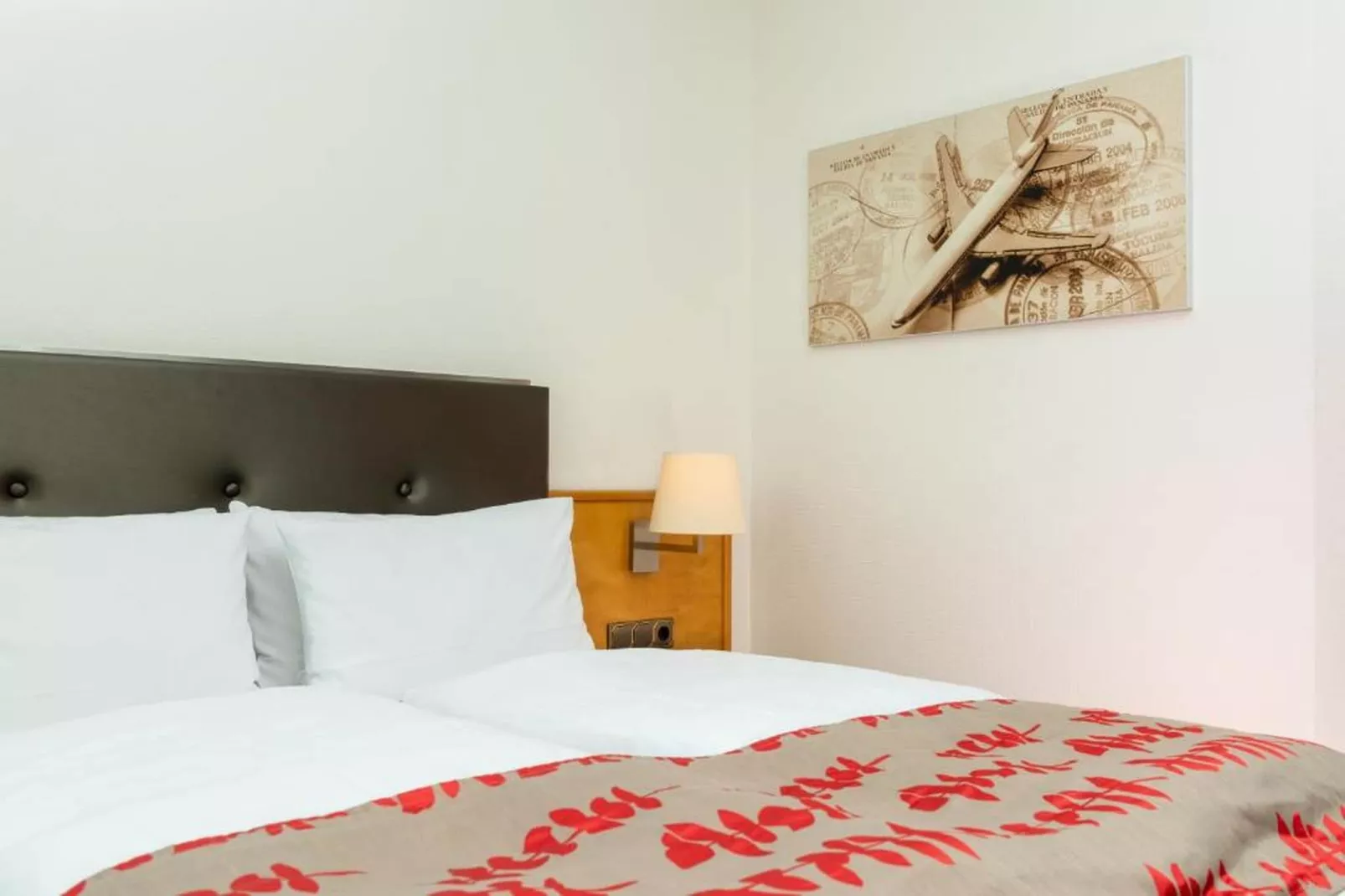 Holiday Inn Frankfurt Neu-Isenb - Standard Double Room