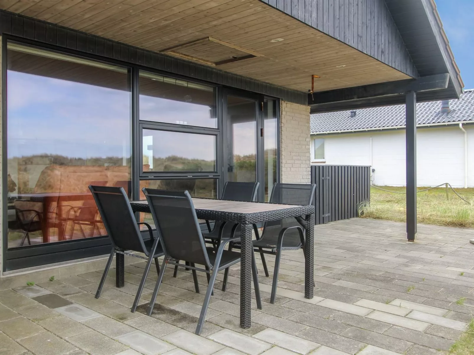 "Sophine" - 50m from the sea - Buiten