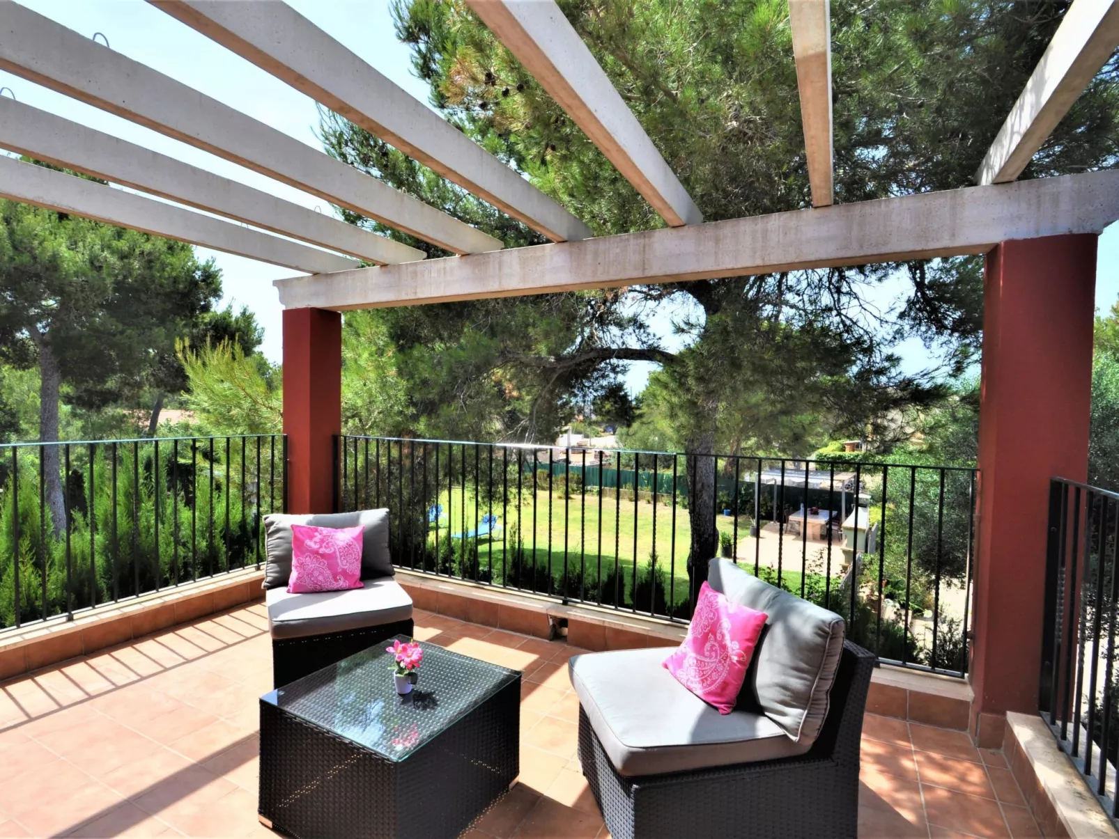 VILLA en Zona residencial tranquila con piscina privada ideal para familias - W - Buiten