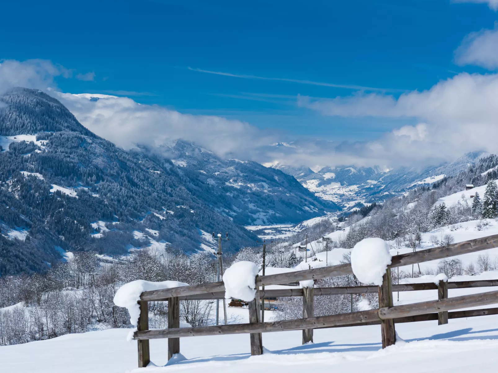 Casa Panorama Camartin, Brigels, (Breil/Brigels).