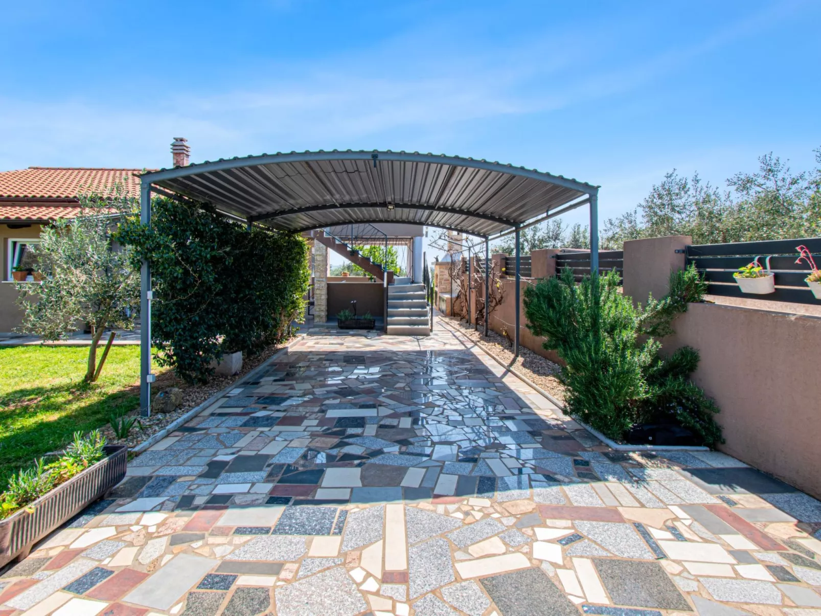 House Enard with Jacuzzi