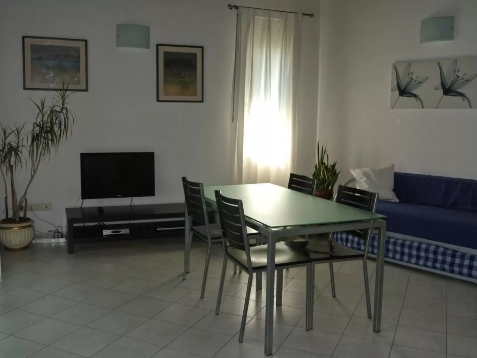 'Villa Edera' mit privatem Garten