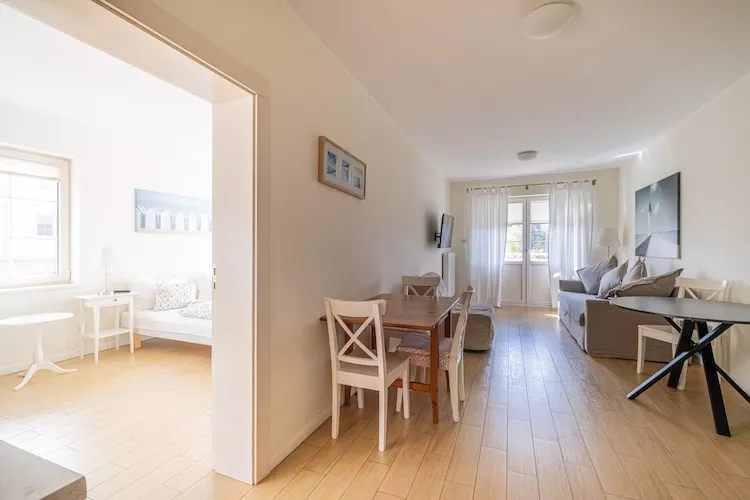 Apartament nr 5 dla 4 osób Dębki