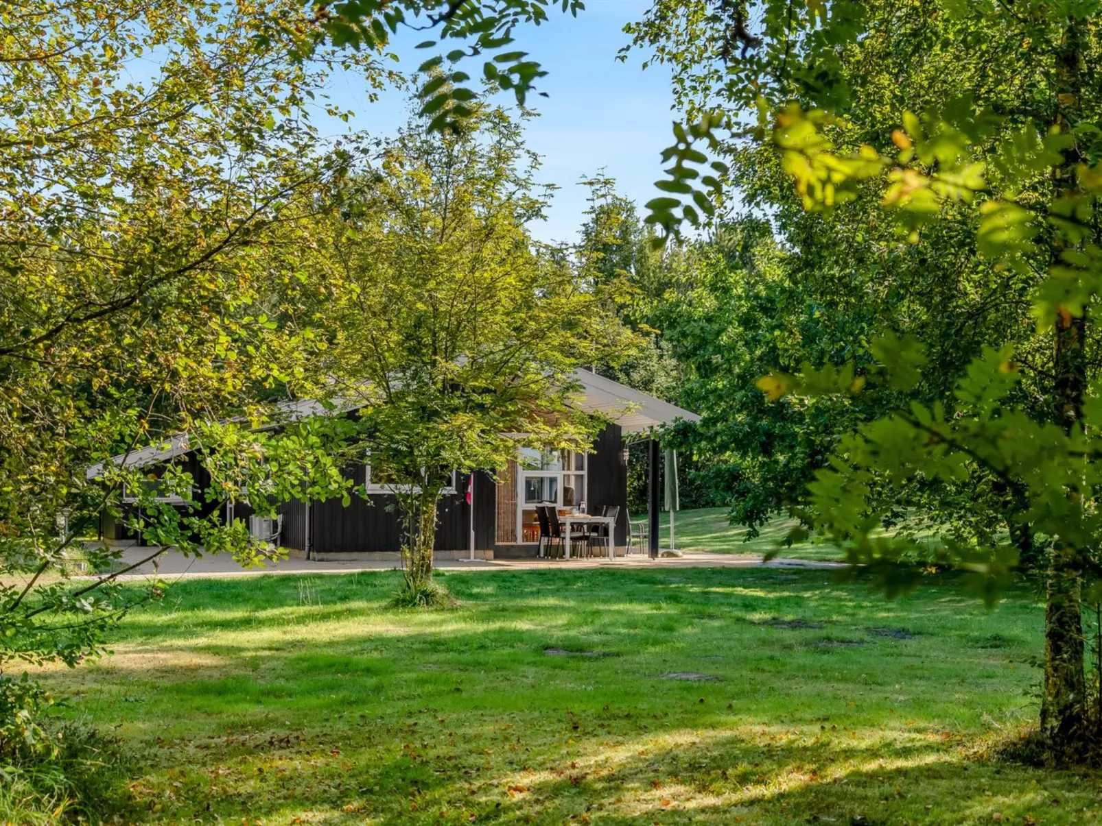 "Barne" - 4km from the sea - Buiten