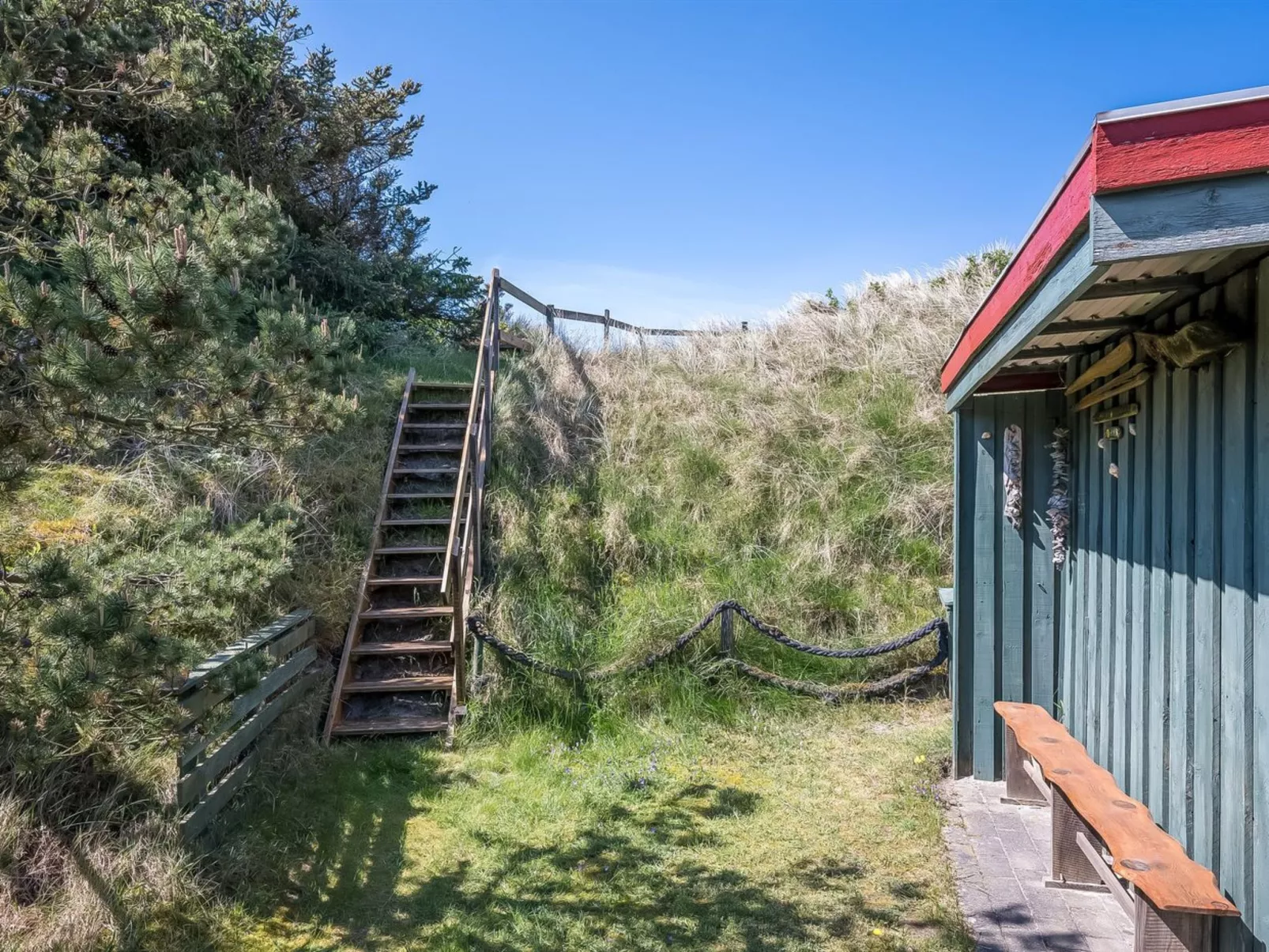 "Steni" - 250m from the sea - Buiten