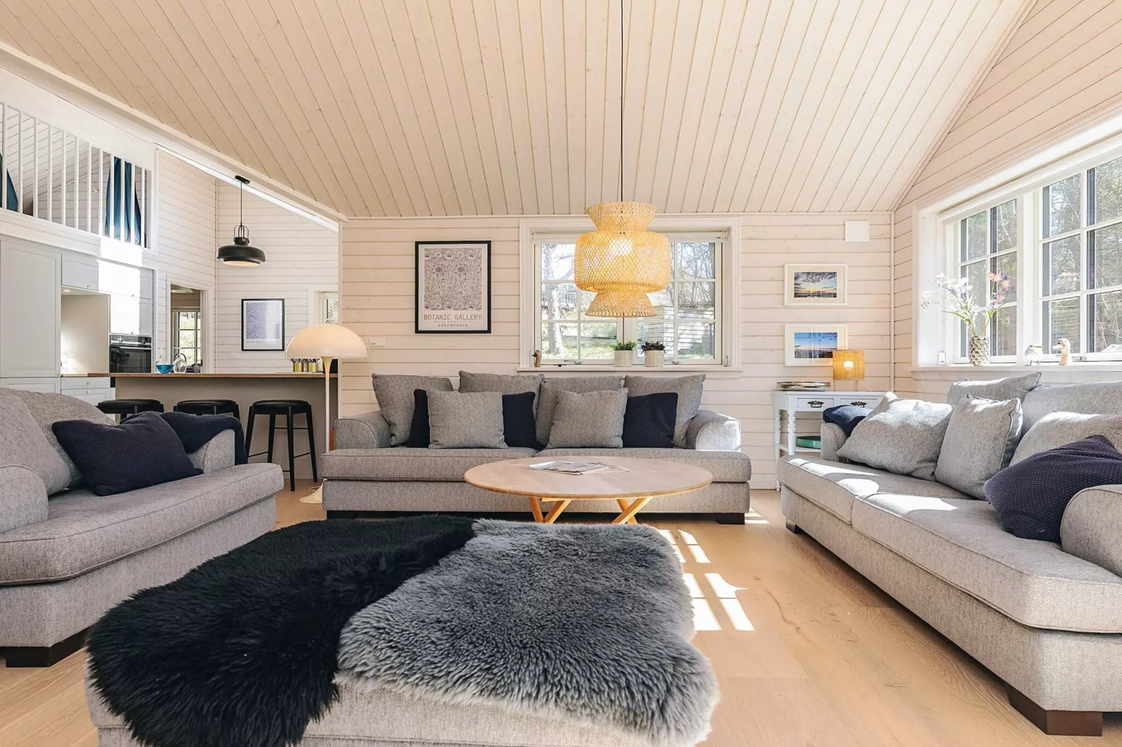 Retreat met buitenlounge - Binnen