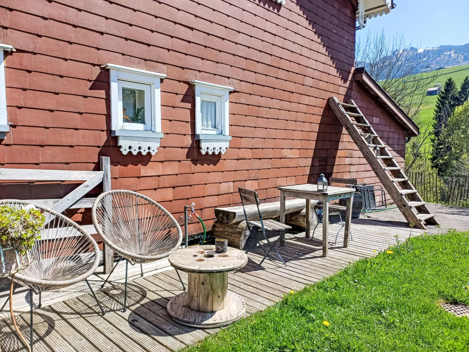 Studio Chic mit Whirlpool - Buiten