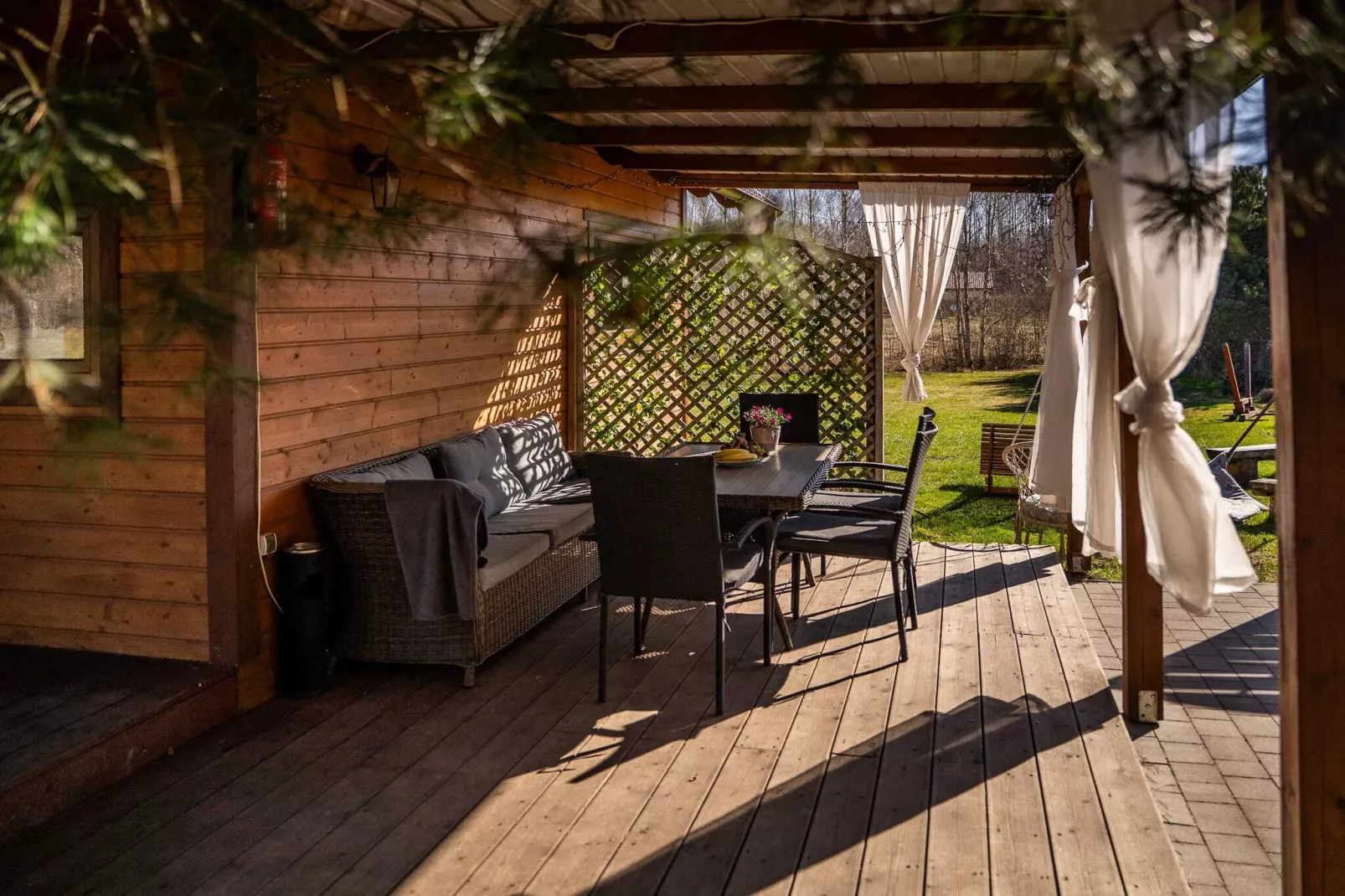Domek wakacyjny LUX dla max 6 osób w Bałachach - Terras