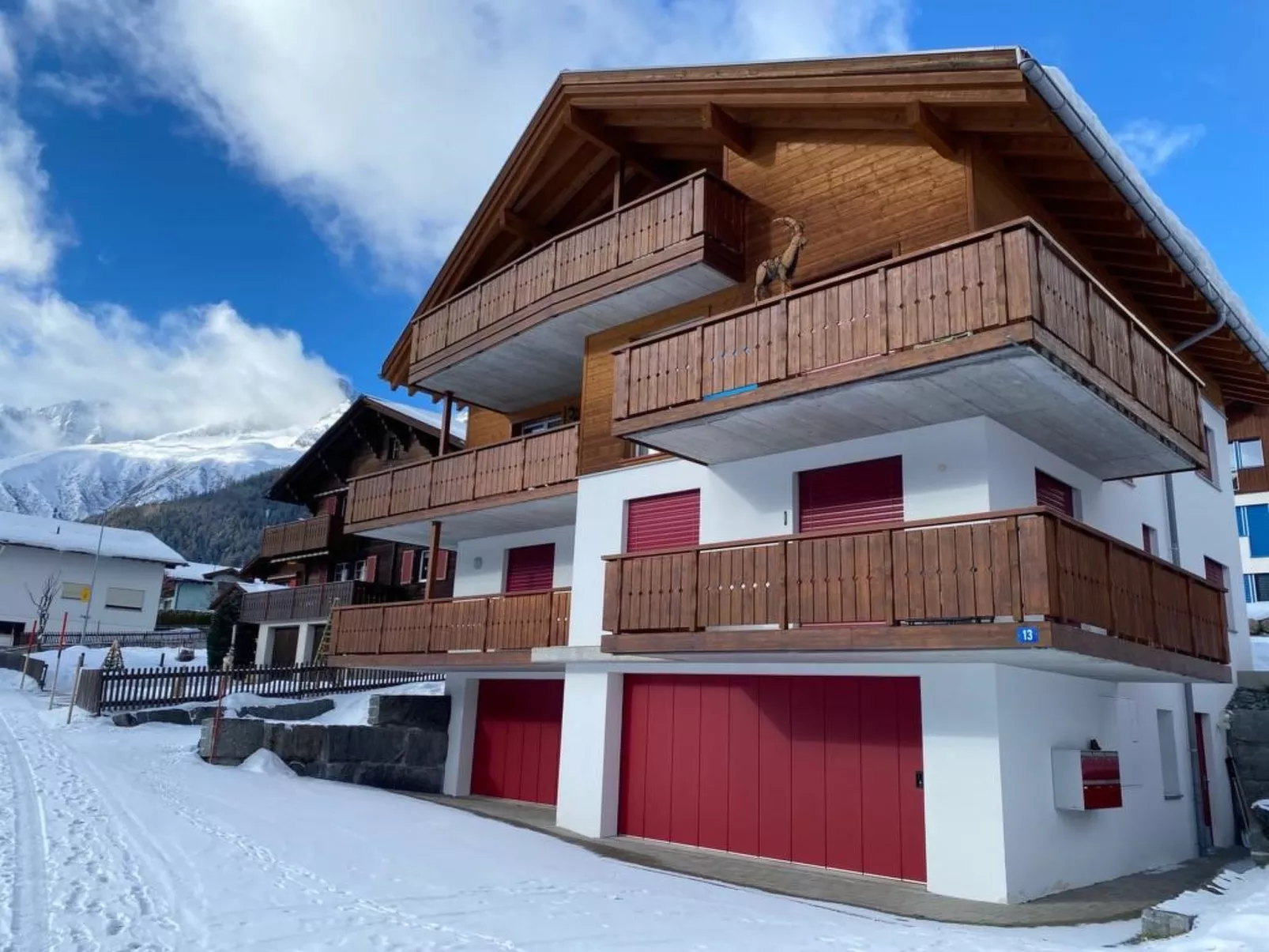 Haus Polishet, (Sedrun).