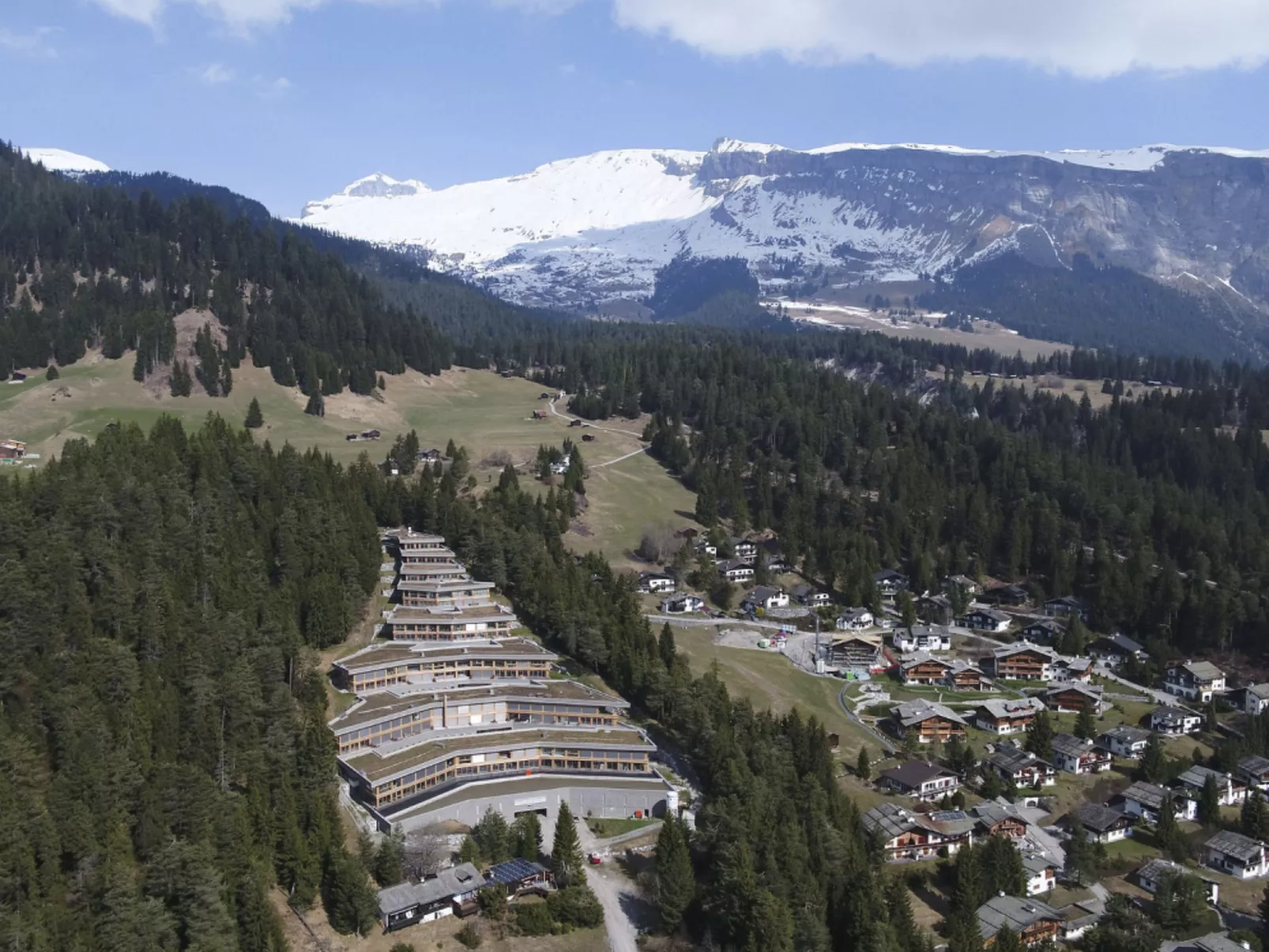 Alp Resort Ski In/Ski Out, (Laax Murschetg). 4.5 Zimmerwohnung