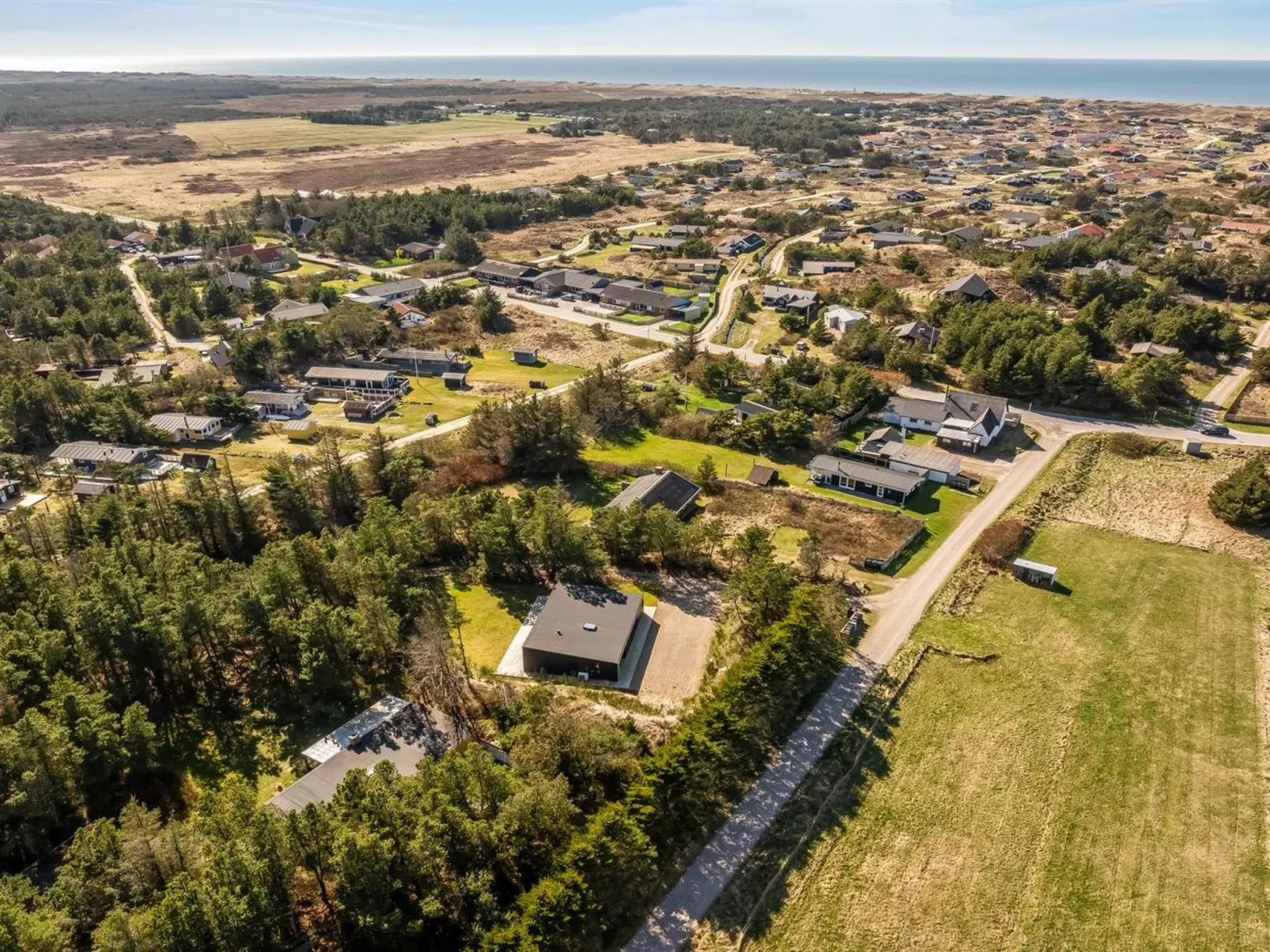 "Anelle" - 1km from the sea