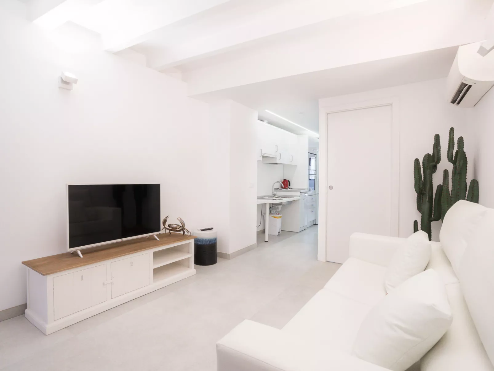 URBAN SUITES GALLERY PALMA TI/75