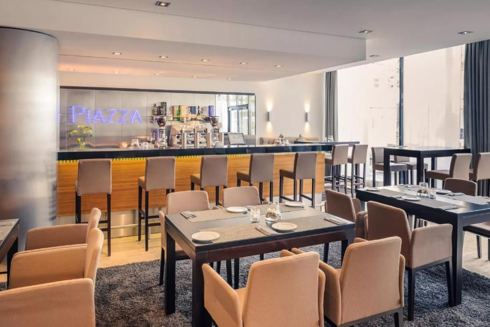 Hotel Düsseldorf - Double Room - Disability Access