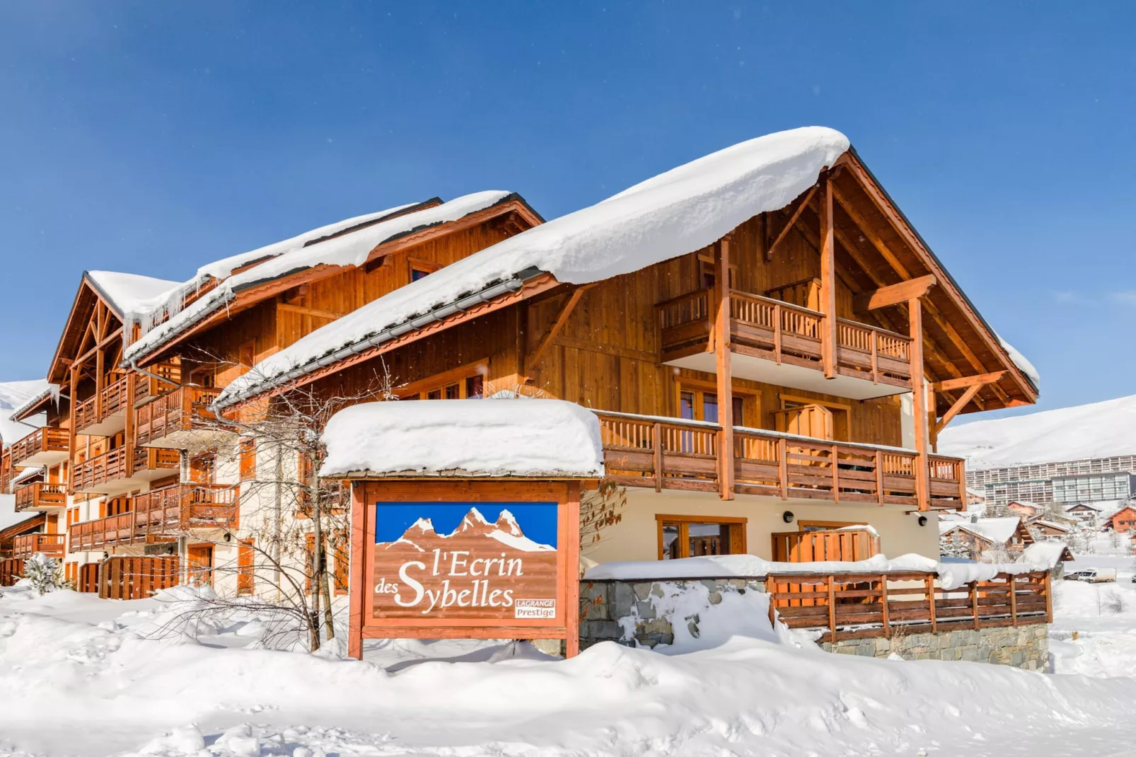 Résidence L'Ecrin des Sybelles 4-Room Duplex Apartment - 8 People OTA