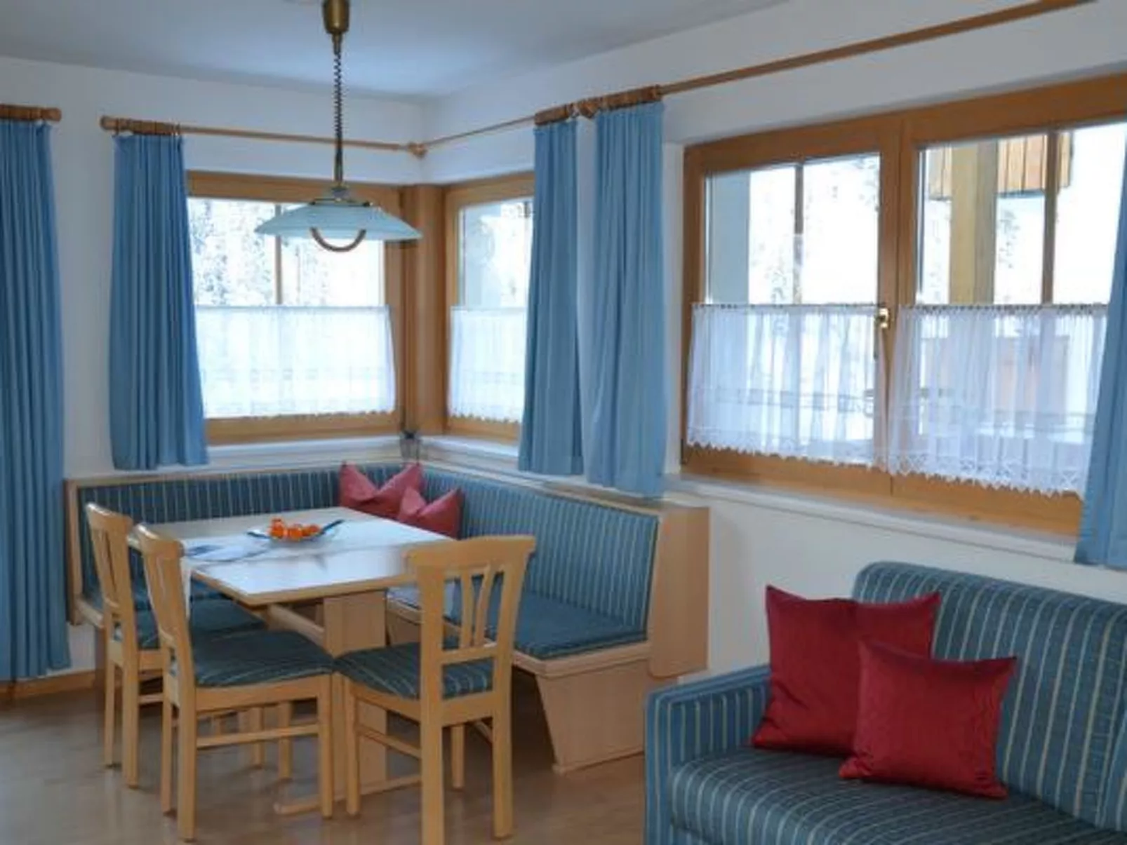 Haus Helvetia, (Samnaun-Compatsch)