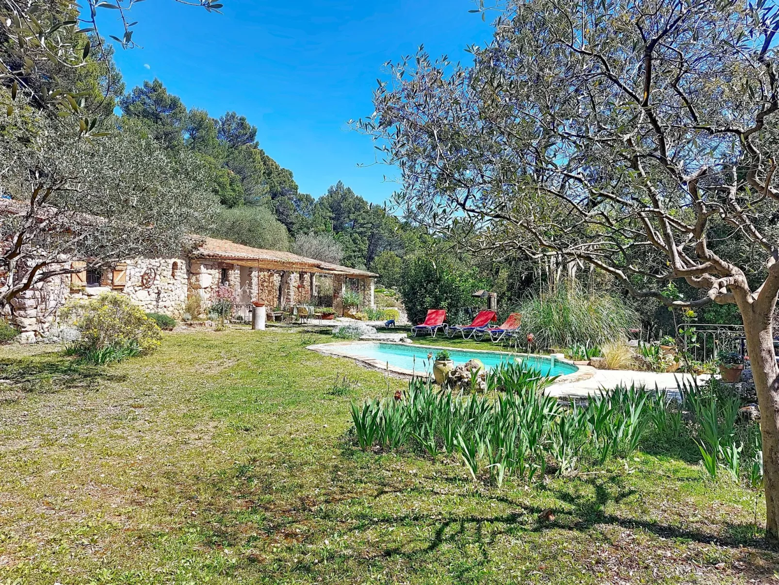 Chez Canard - Buiten