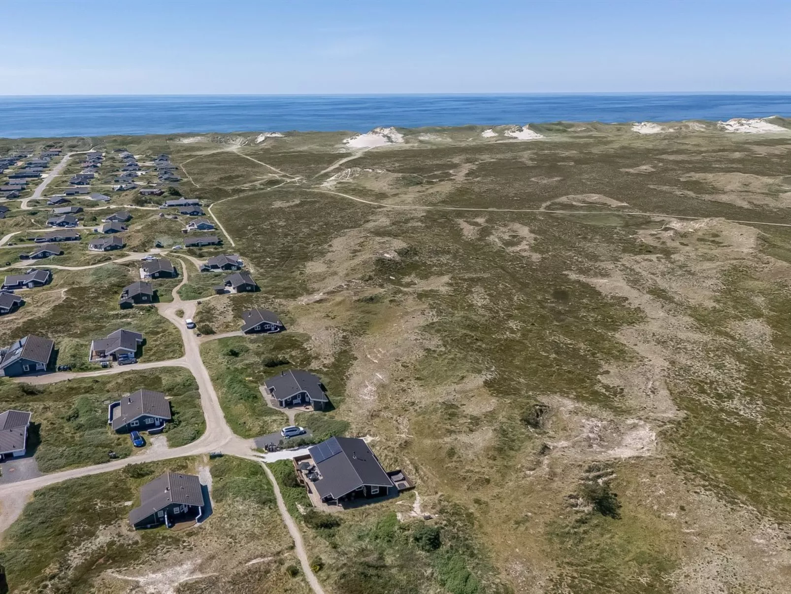 "Aurore" - 700m from the sea - Buiten