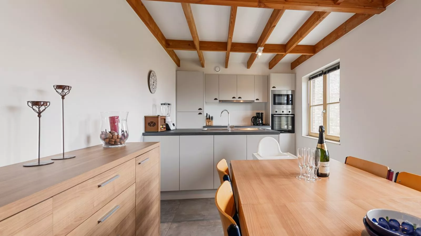 Westhinder I H91 - Keuken