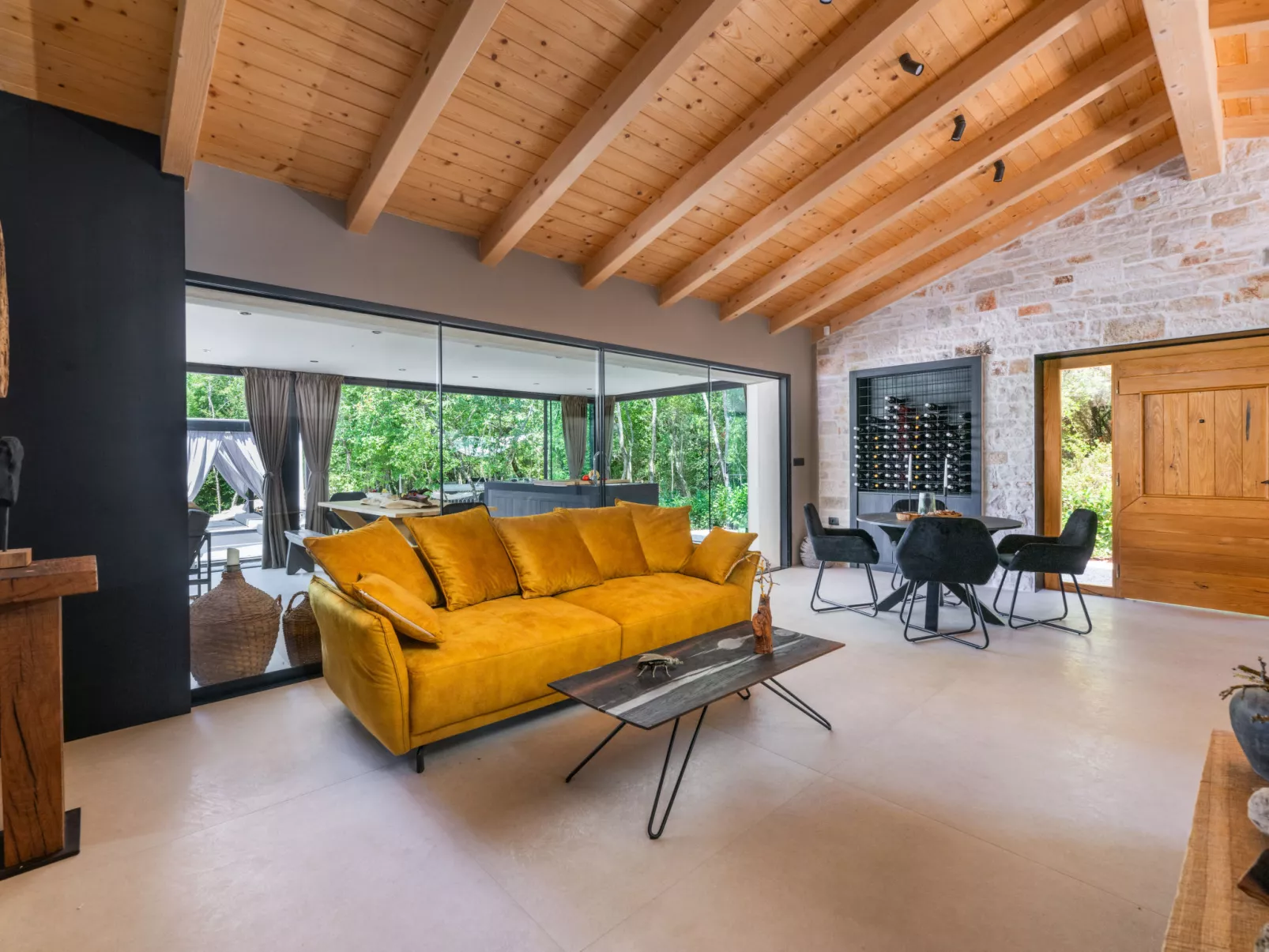 House 2363 - Buiten