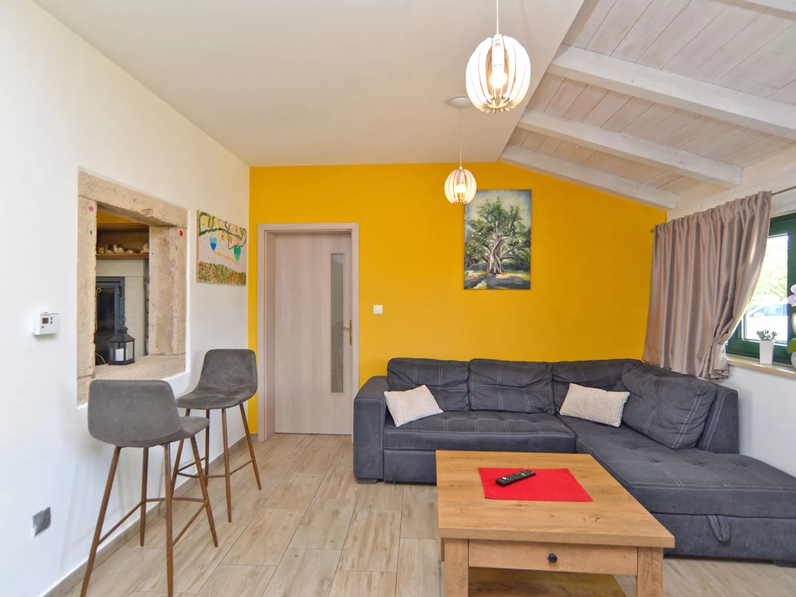 House 2157 - Binnen