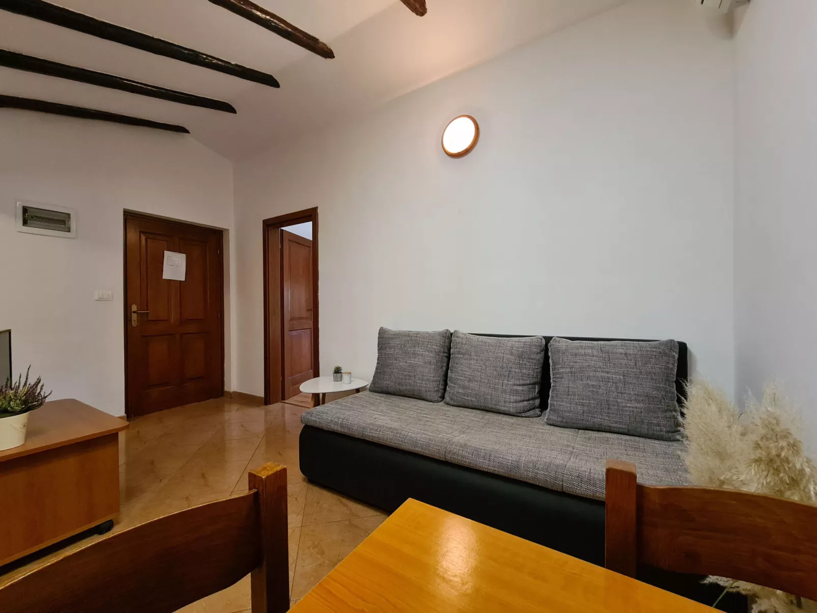 House 2134 - Binnen