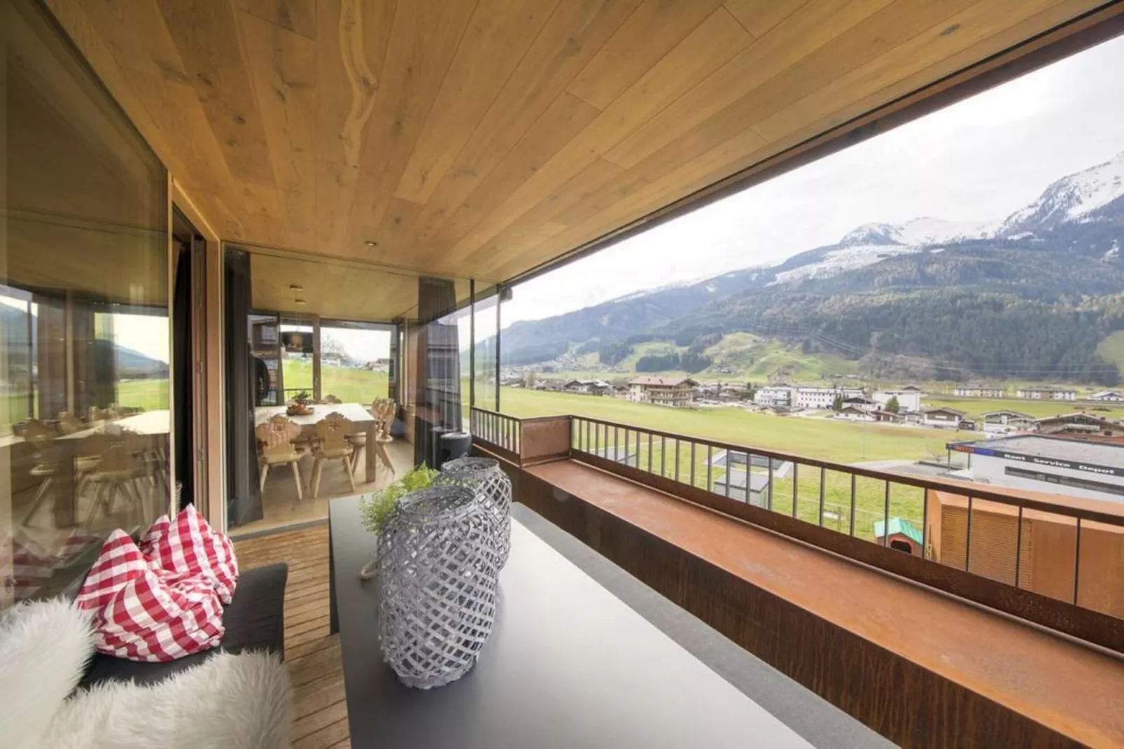 Smaragdresort Chalet Bergblick - Terrasbalkon