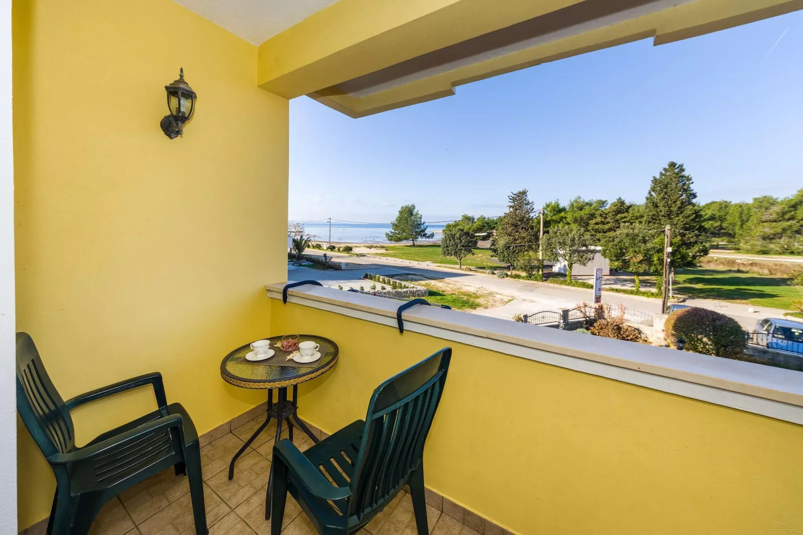 Beachfront apartment Mareo 5 - Terrasbalkon
