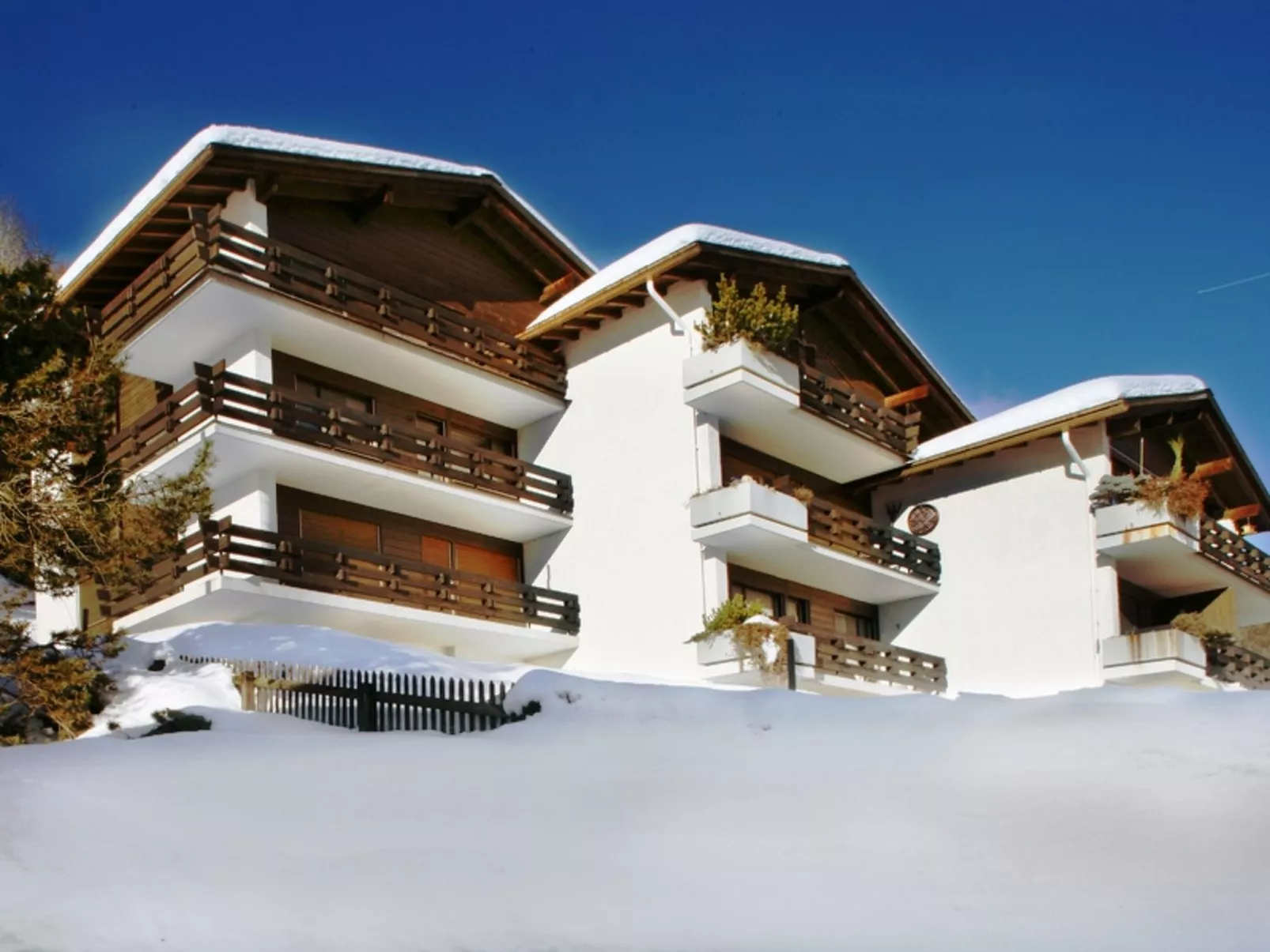 Casa Acletta Sutter, (Disentis / Mustér). - Buiten