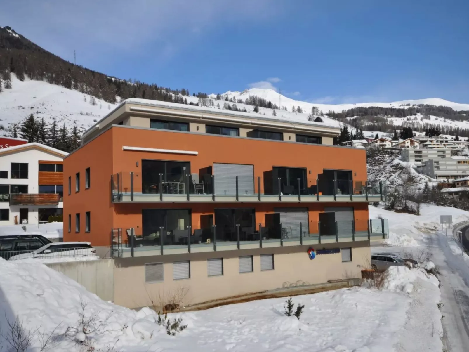 Chasa Rachögna, (Scuol). - Buiten