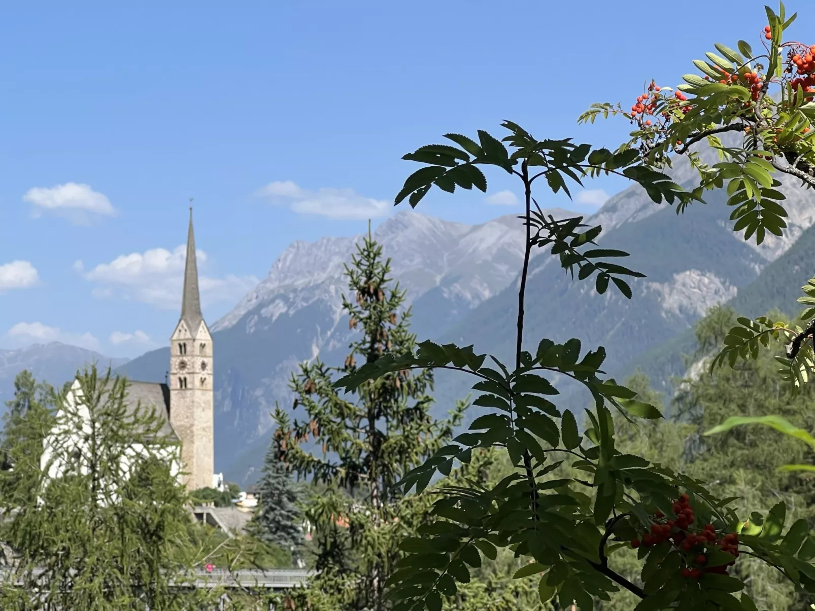 Chasa Calcagnini, (Scuol). - Buiten