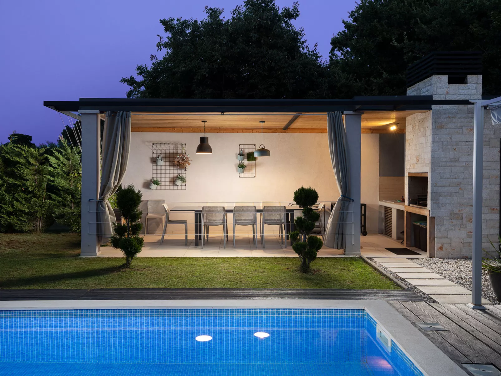 Maell design villa, extra heated pool season 2026 - Buiten