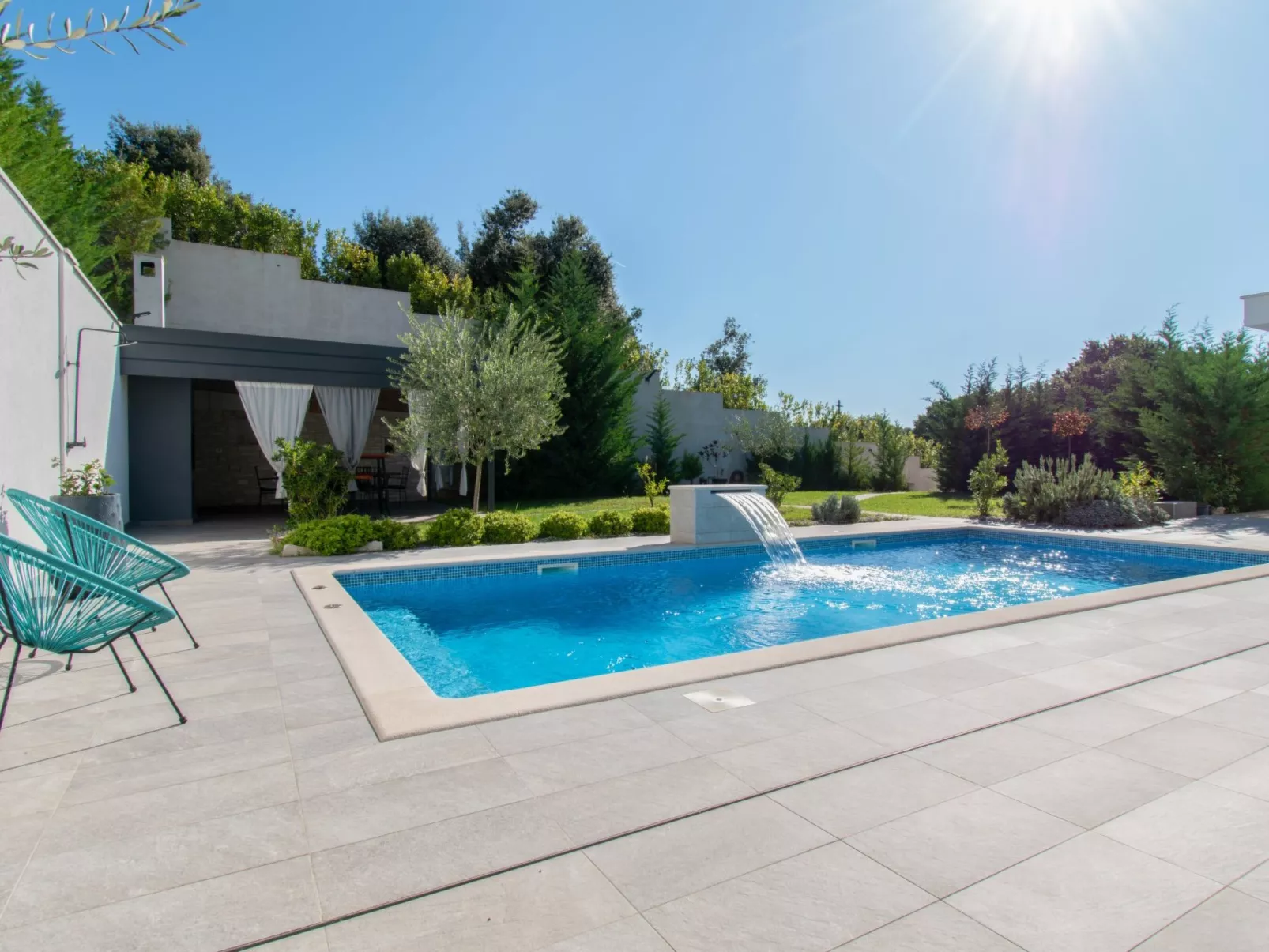 Villa Design M - Buiten