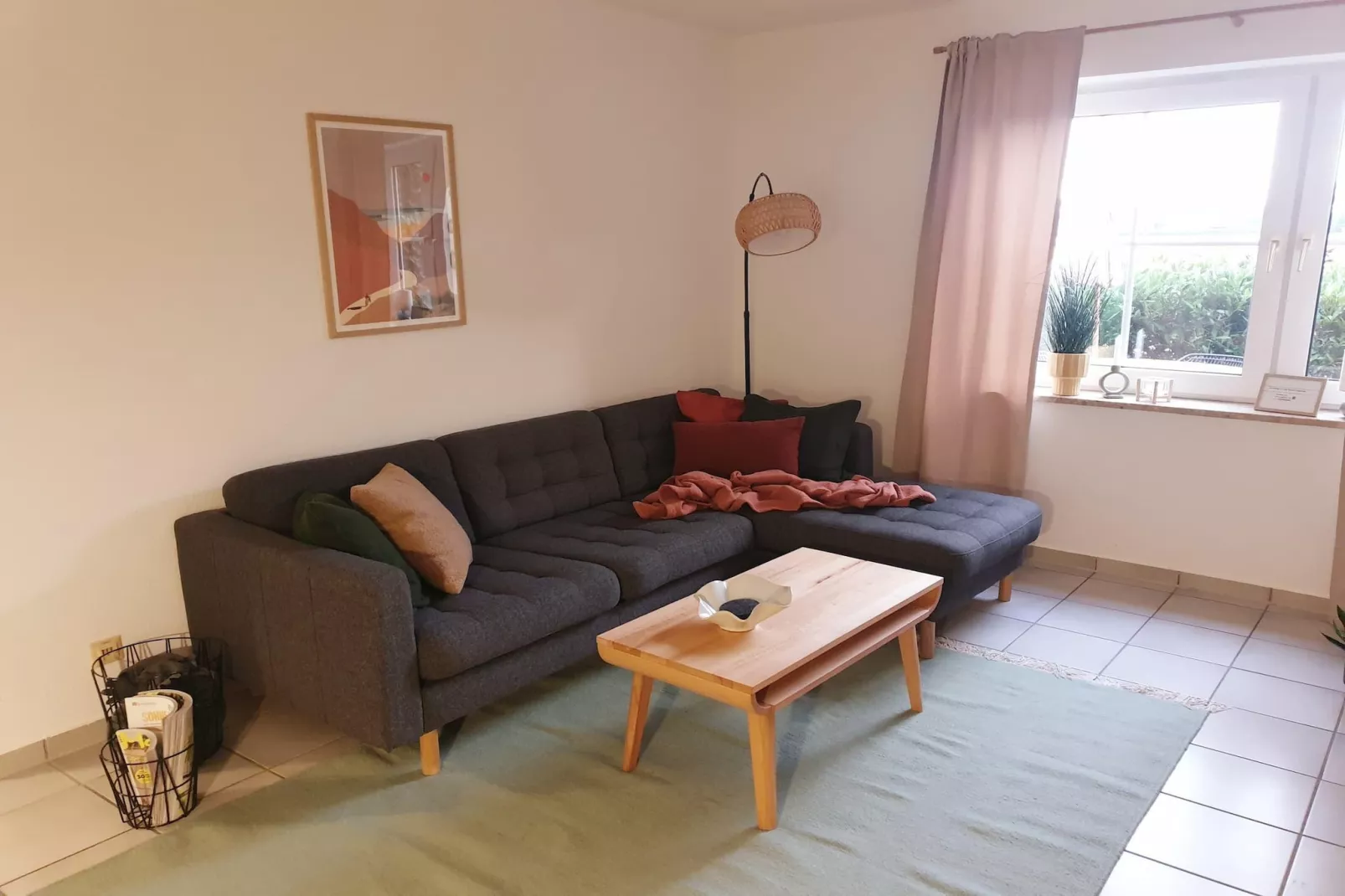 Ferienwohnung Terrasse und Aussicht - Woonkamer