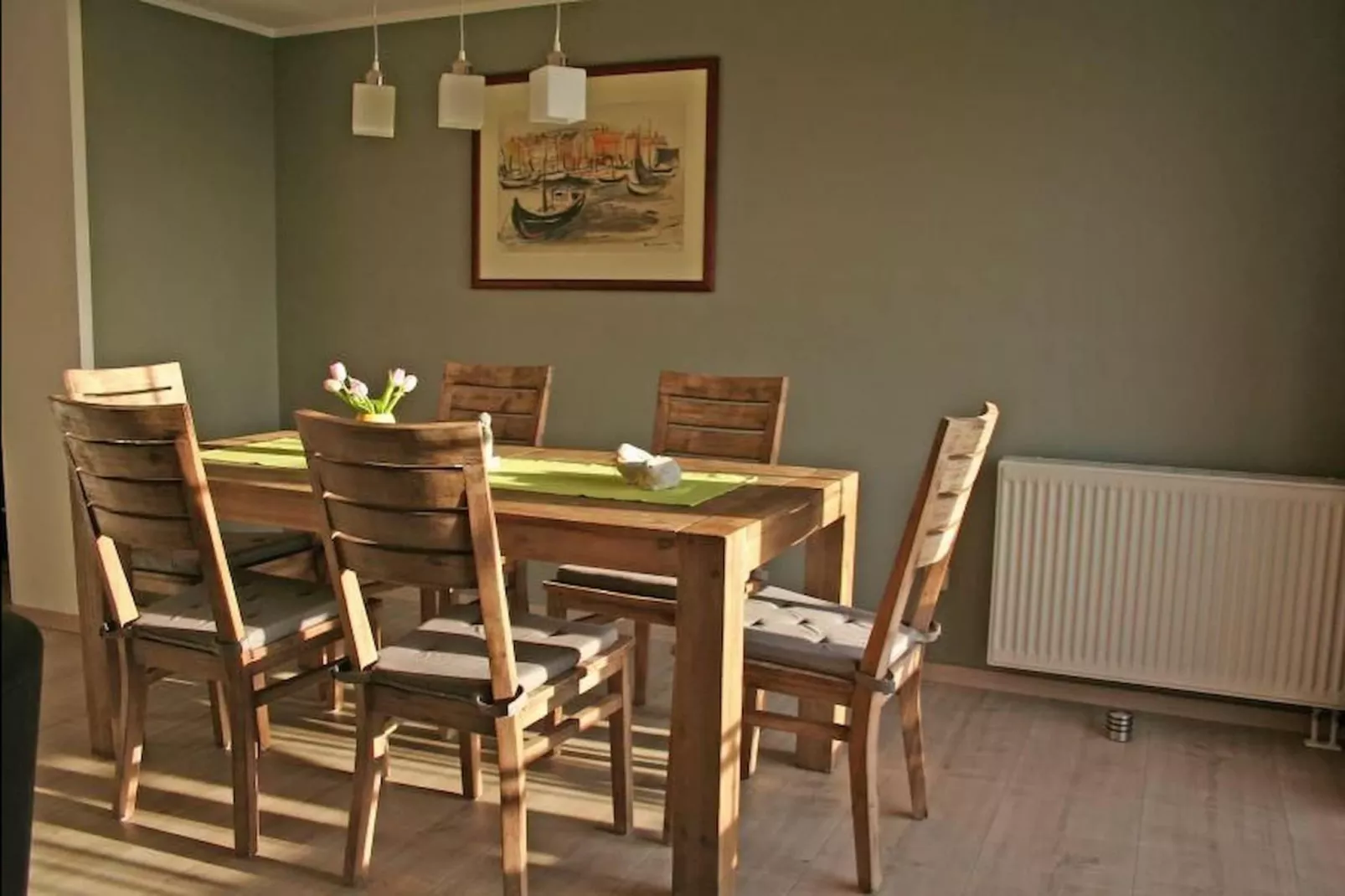 Ferienwohnung Orth A8 - Eetkamer