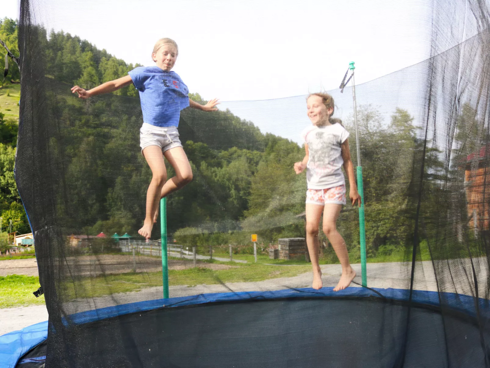 Ferienwohnungen Paclerahof, (Sta. Maria - Santa Maria Val Müstair). - Buiten