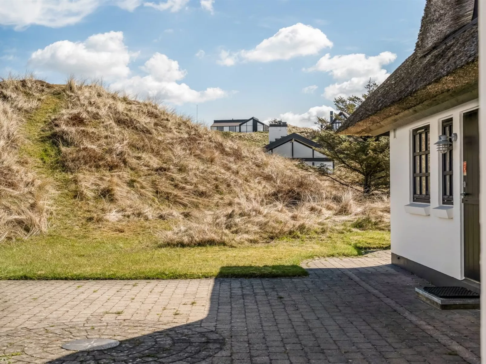 "Dorit" - 450m from the sea - Buiten