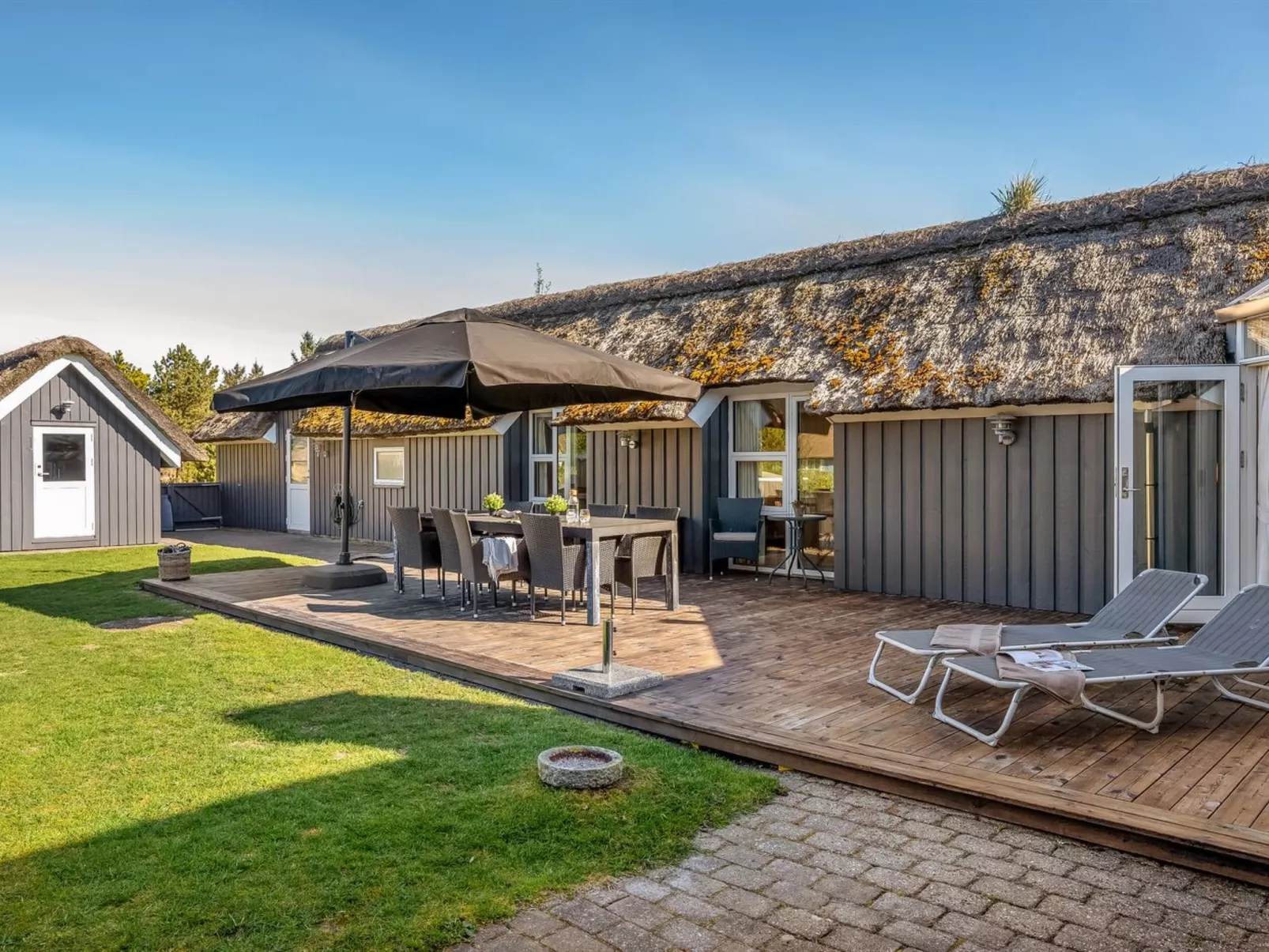 "Ansine" - 1.2km from the sea - Buiten