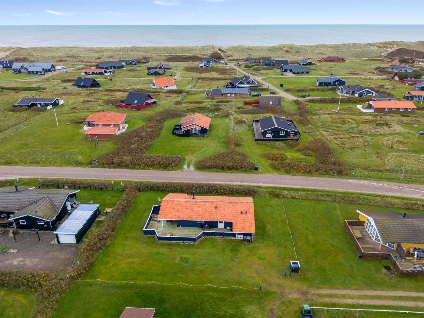 "Odmar" - 300m from the sea - Buiten