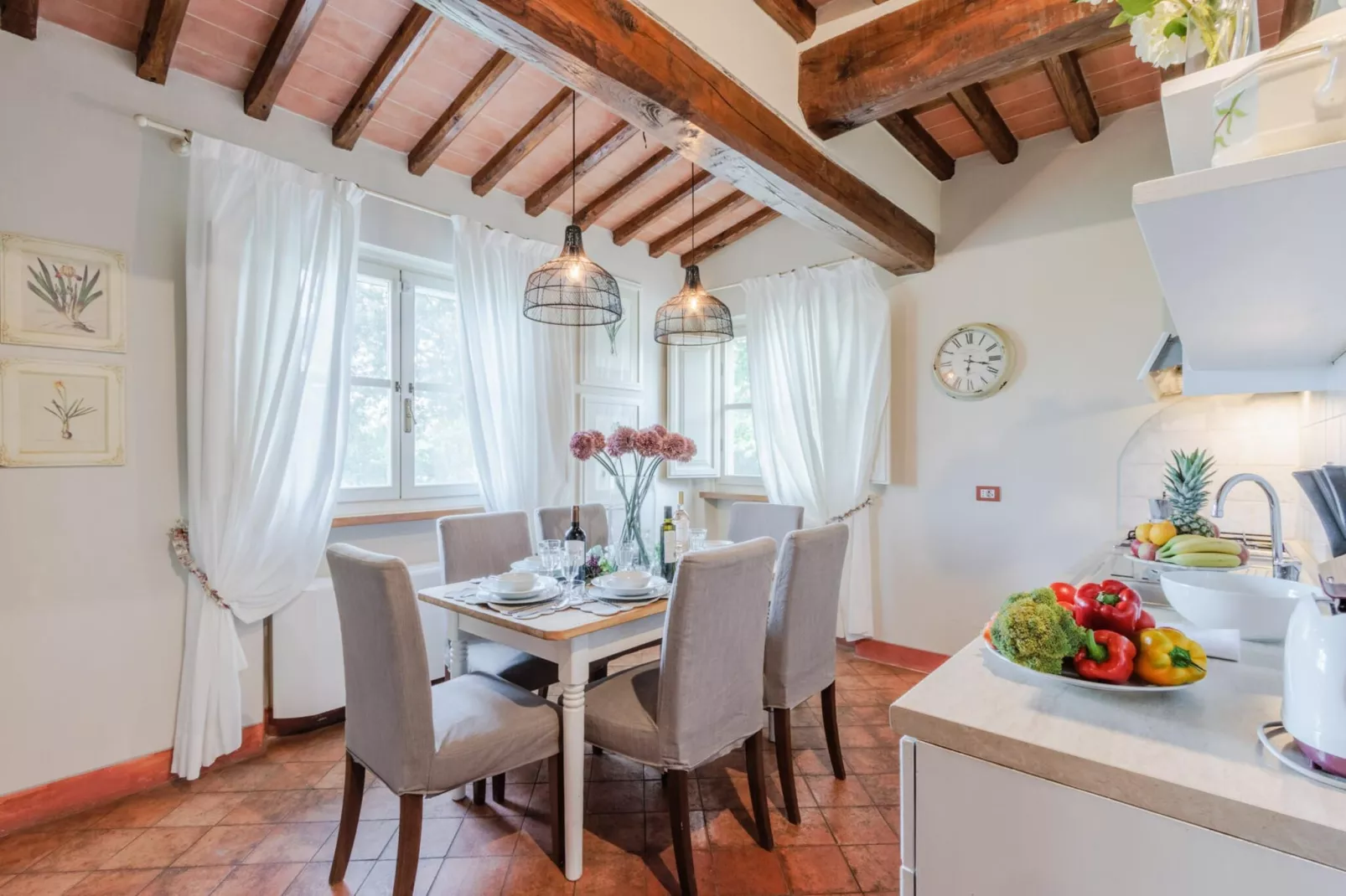 Cicale Farmhouse, 3 bedrooms Farmhouse with Pool - Eetkamer