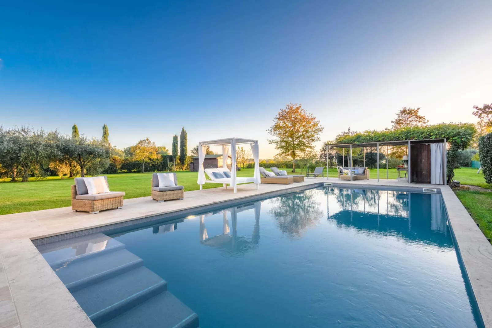 Villa Campanile Farmhouse - Zwembad