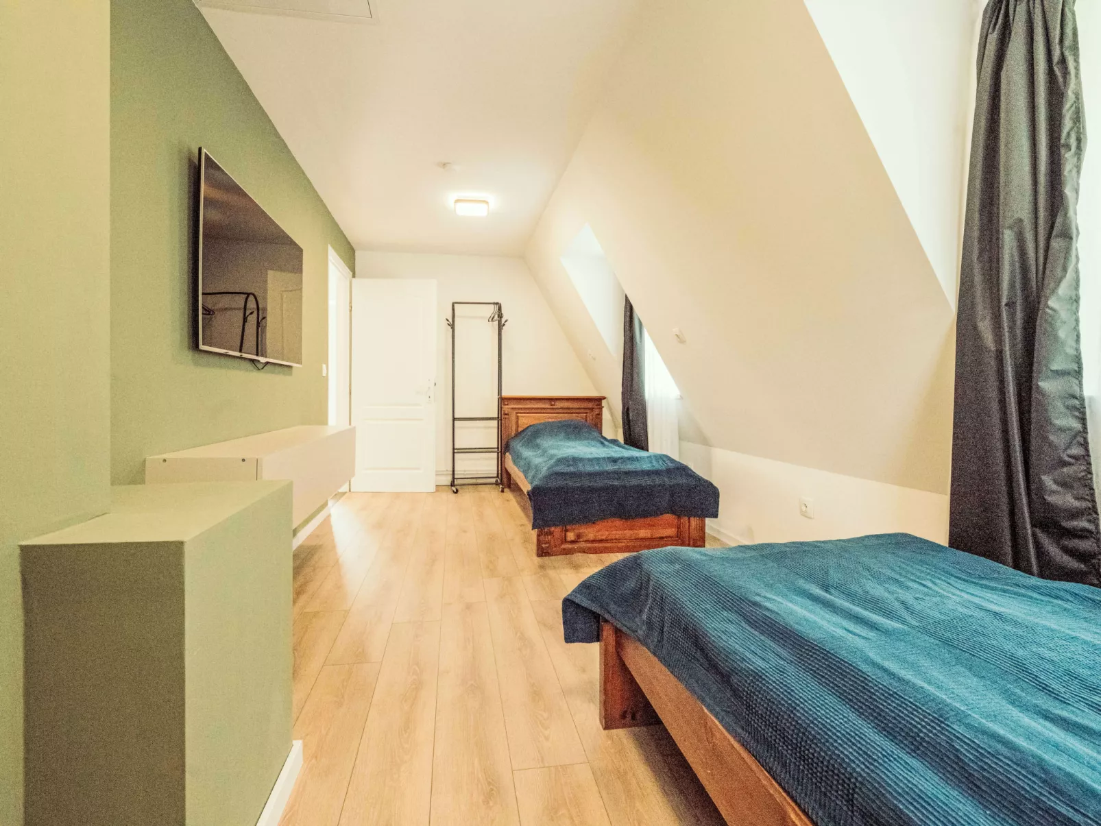 Caesar Apartment mit Terrasse, nahe dem Balaton - Binnen