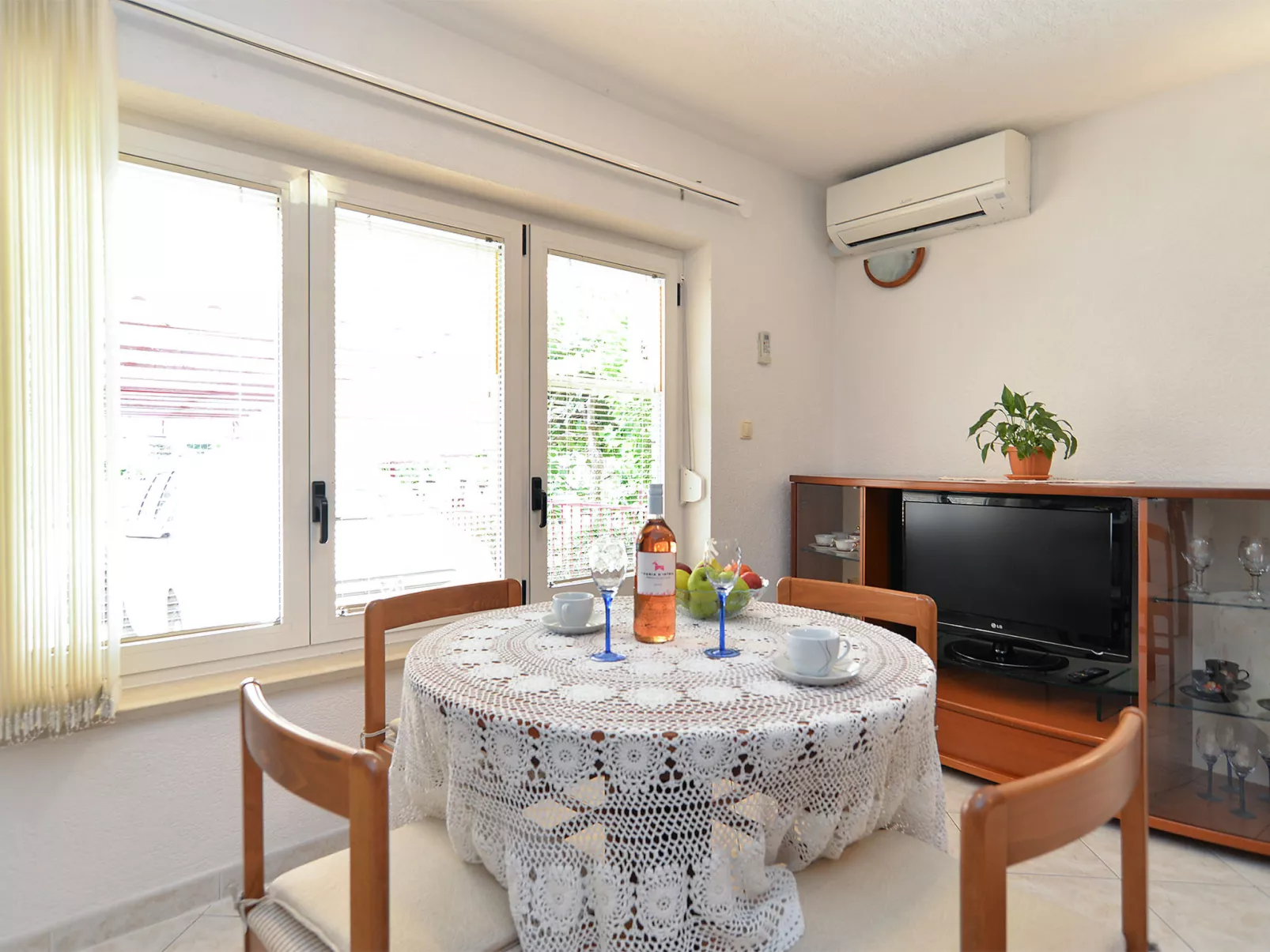 Apartment 43 - Binnen